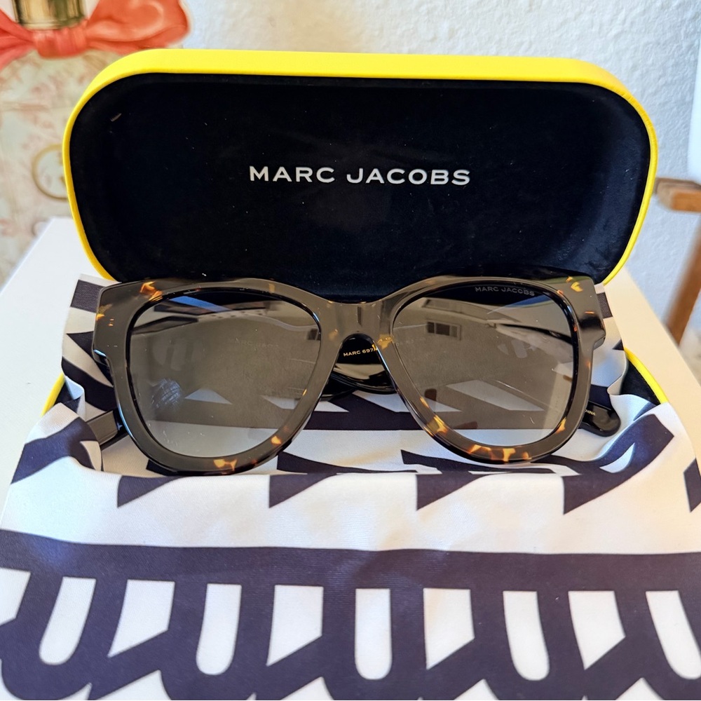 Mark Jacobs Tortoiseshell Sunglasses - image 6